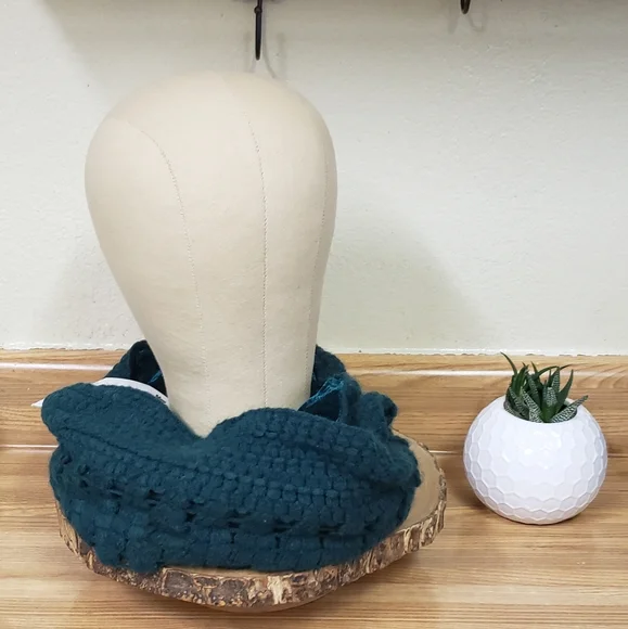 Infinity loop scarf - Picture 8 of 8